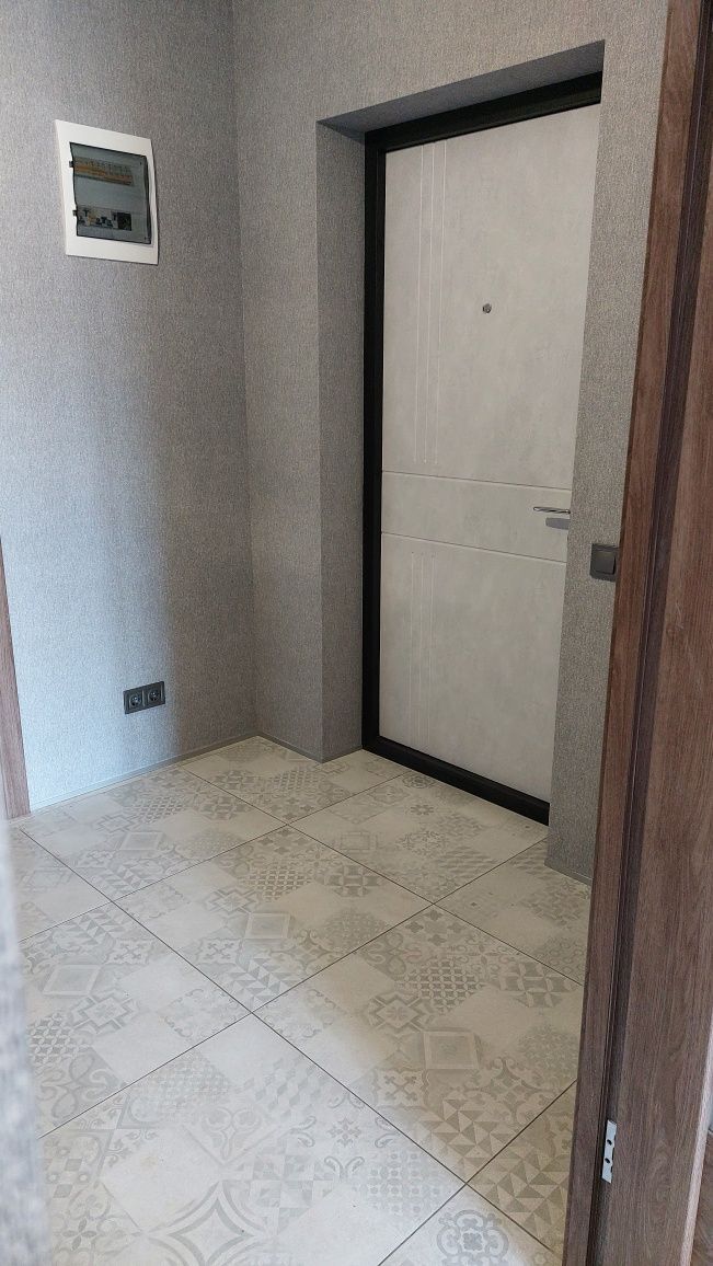 Продаж 1-кімнатної квартири 48.31 м²