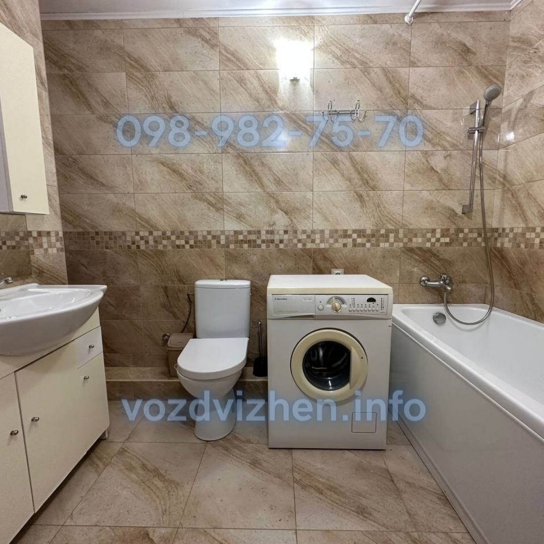 Продаж 1-кімнатної квартири 49.2 м², Миколи Ушакова вул., 1Д