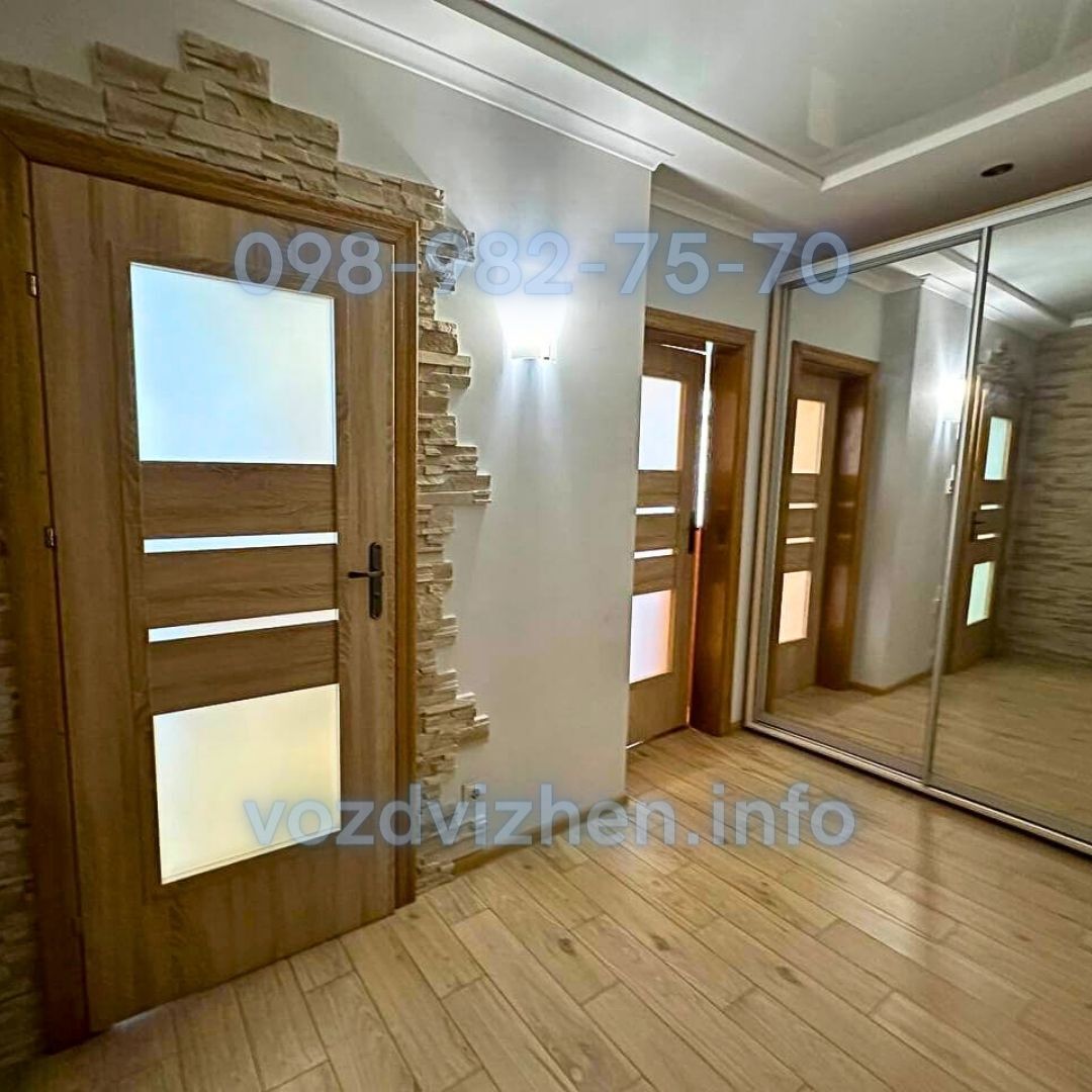 Продаж 1-кімнатної квартири 49.2 м², Миколи Ушакова вул., 1Д
