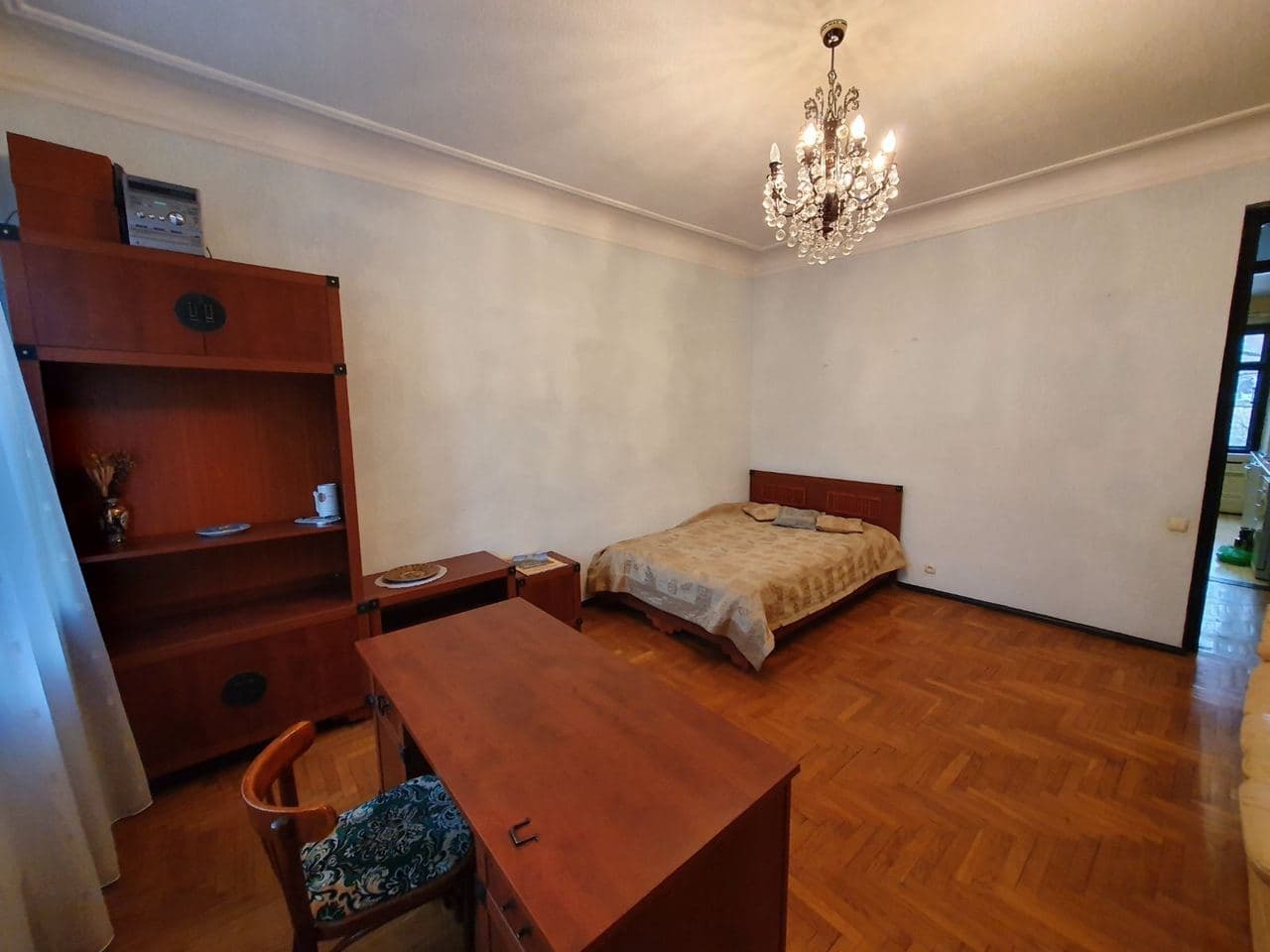 Аренда 5-комнатной квартиры 160 м²