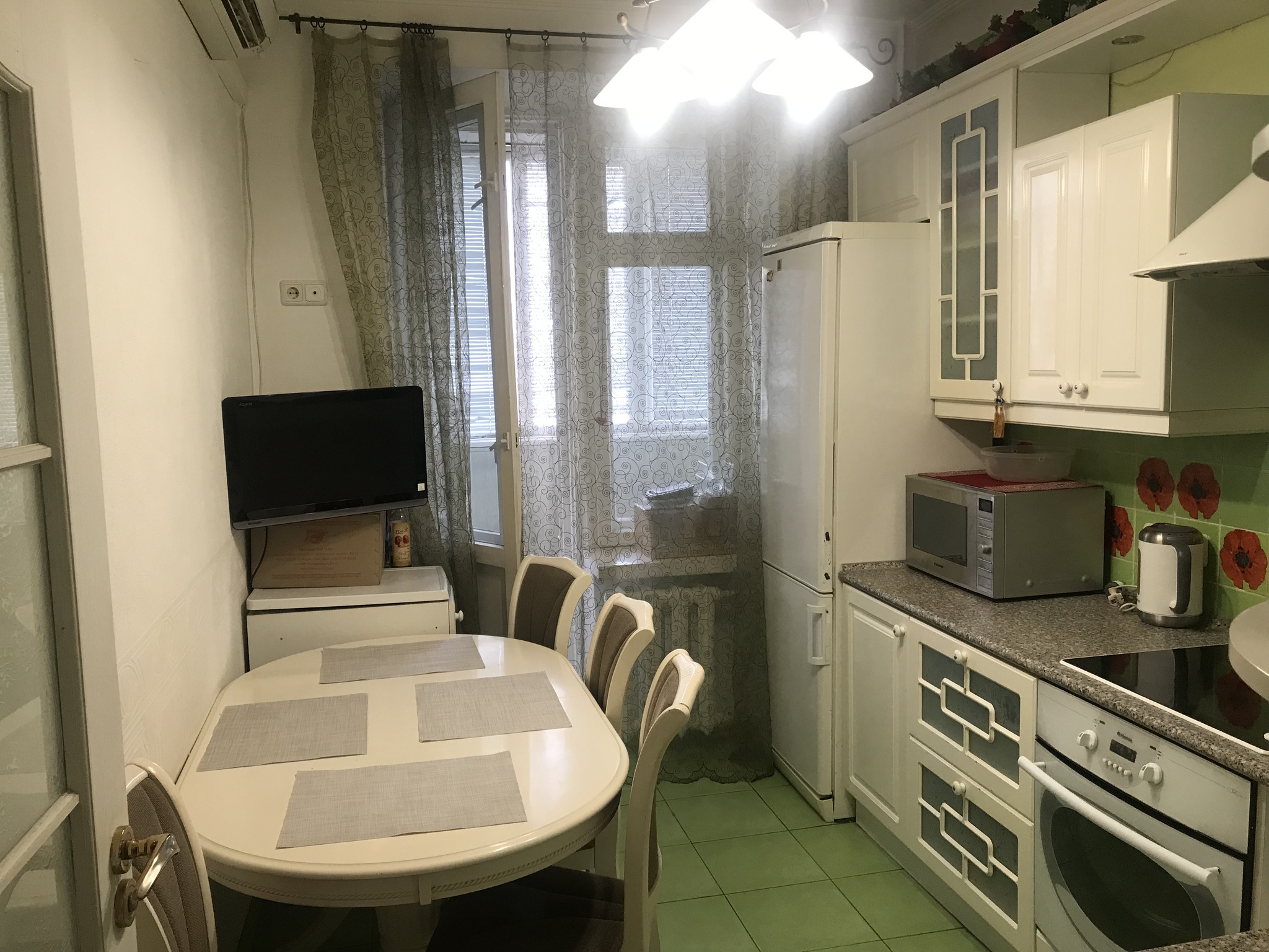 Аренда 3-комнатной квартиры 70 м², Рабочая ул., 148