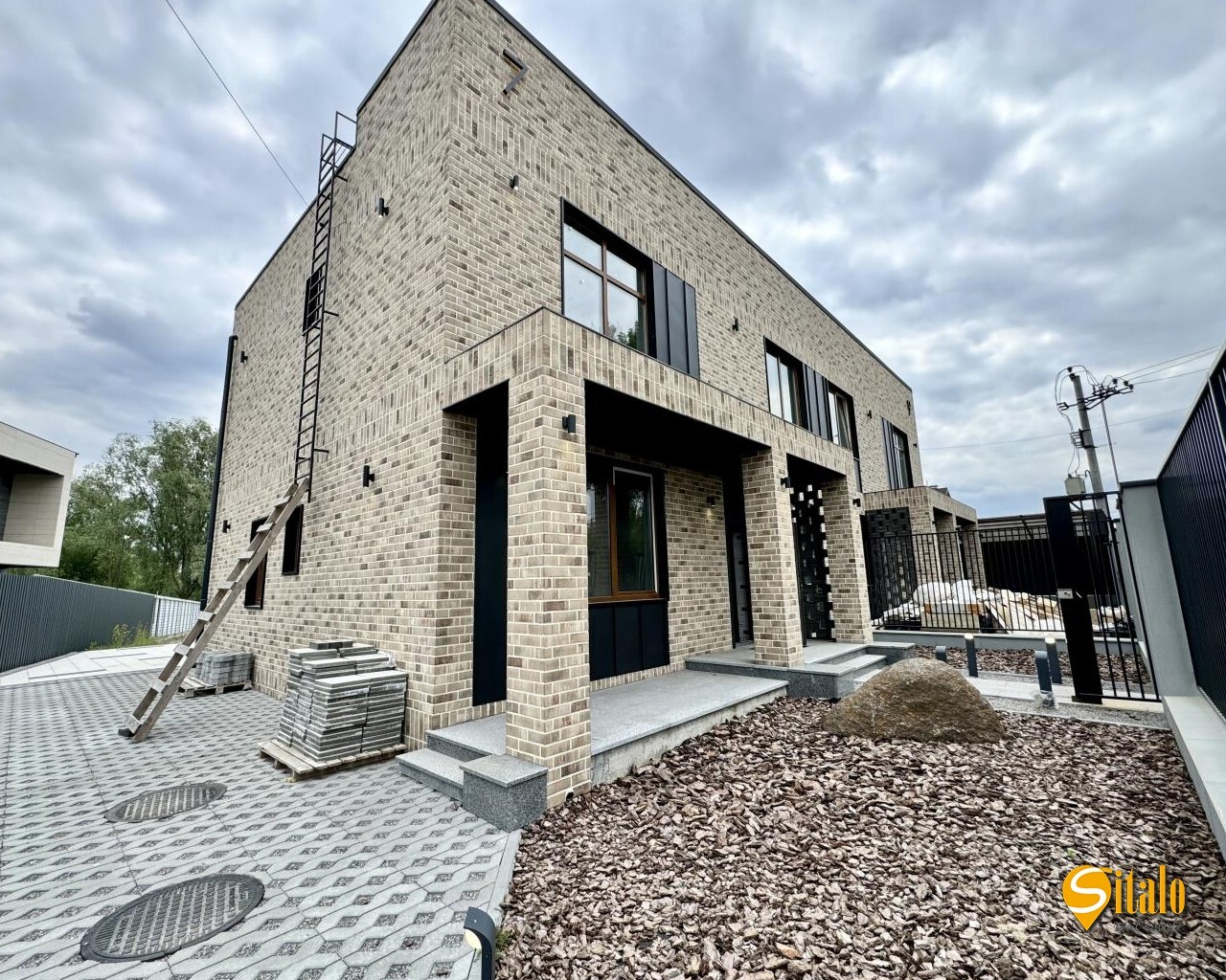 Продажа дома 160 м², 2-я Озерная ул.