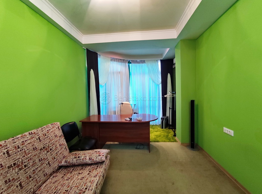 Аренда 3-комнатной квартиры 108 м², Тенистая ул.