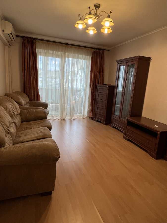 Продаж 3-кімнатної квартири 75 м², Петра Григоренка просп., 36