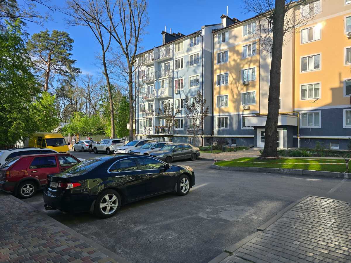Продаж 2-кімнатної квартири 59.3 м², Білокур вул., 3В