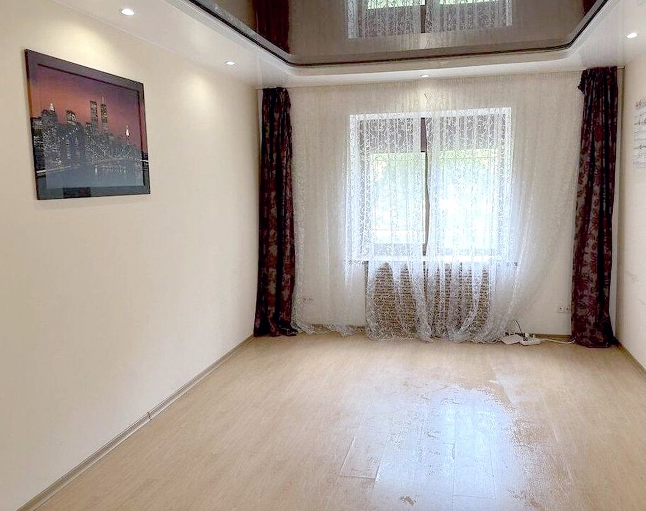 Продажа 4-комнатной квартиры 88 м², Янтарная ул., 81А