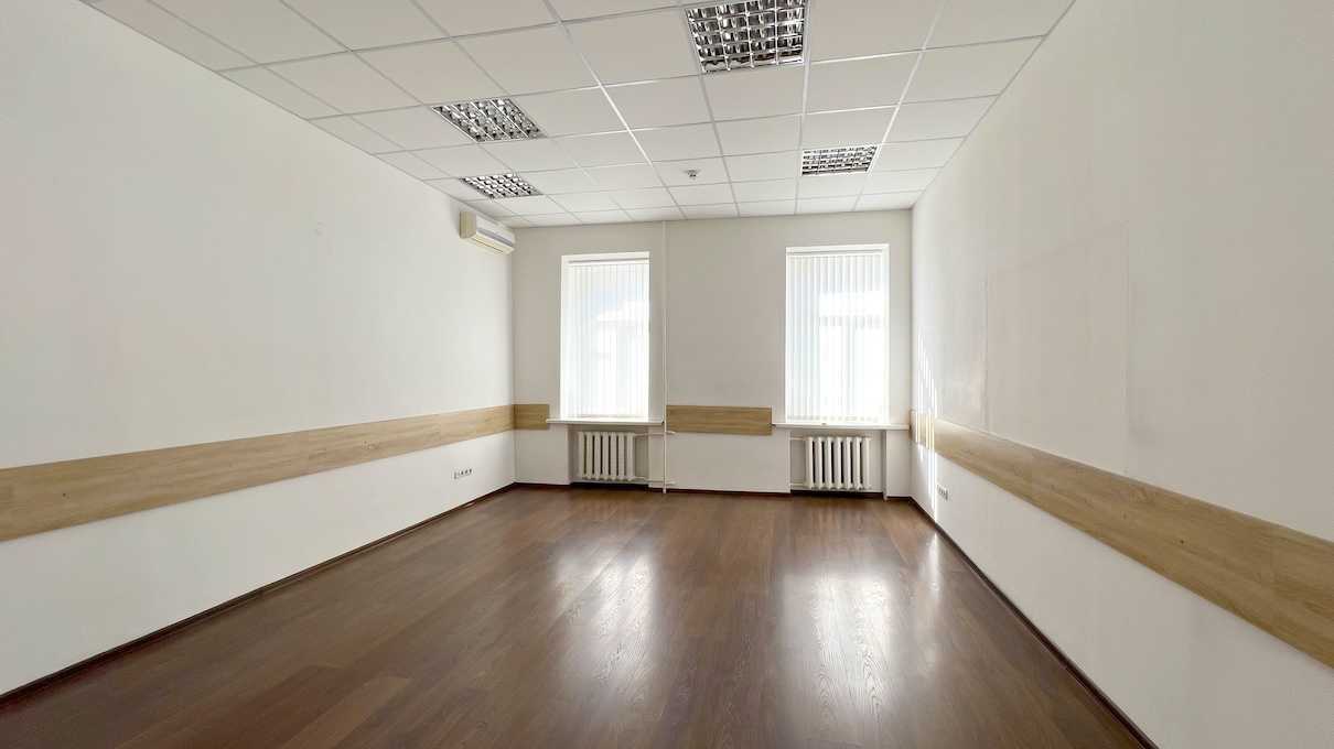 Продажа офиса 230 м², Богдана Хмельницкого ул., 50