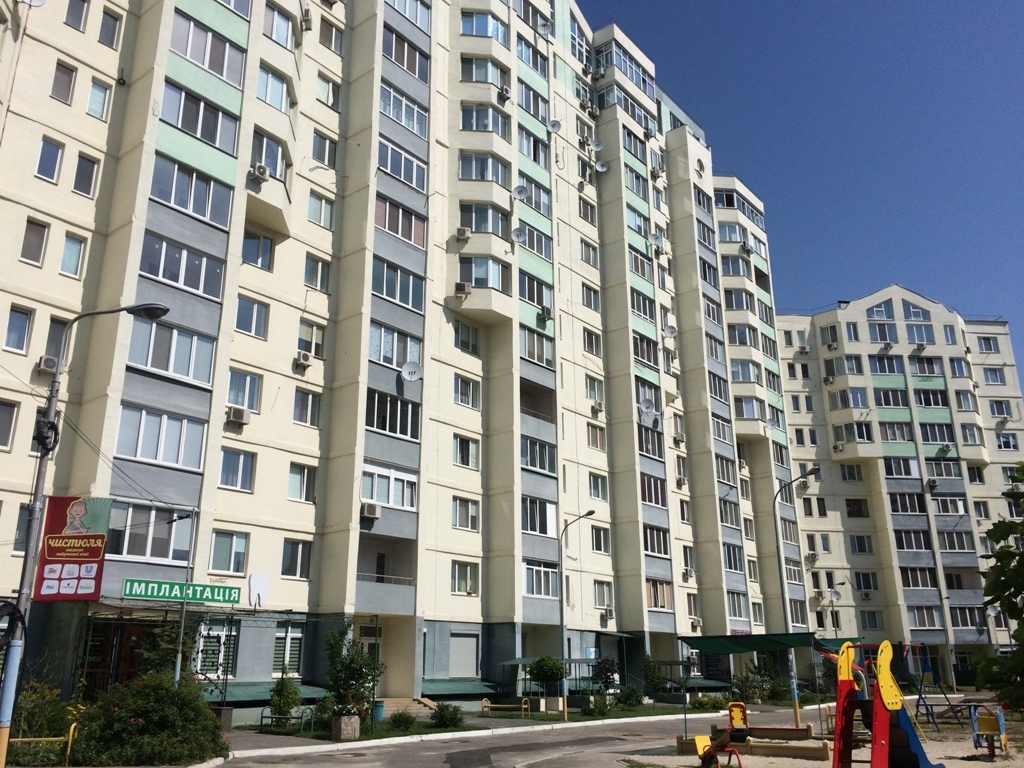 Продажа 3-комнатной квартиры 121 м²