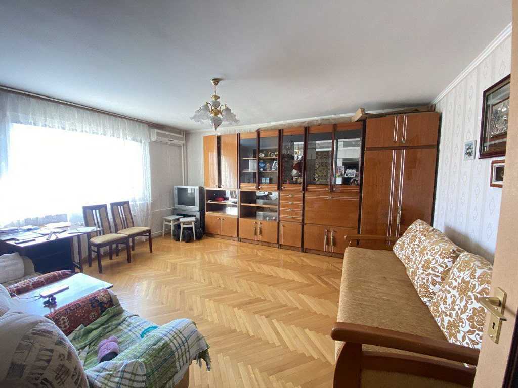 Продажа 2-комнатной квартиры 65.8 м², Ивана Улитина ул., Пулюя, 1