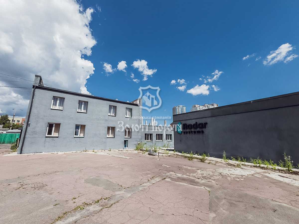 Продаж офісу 594.5 м², Дегтярівська вул., 51а