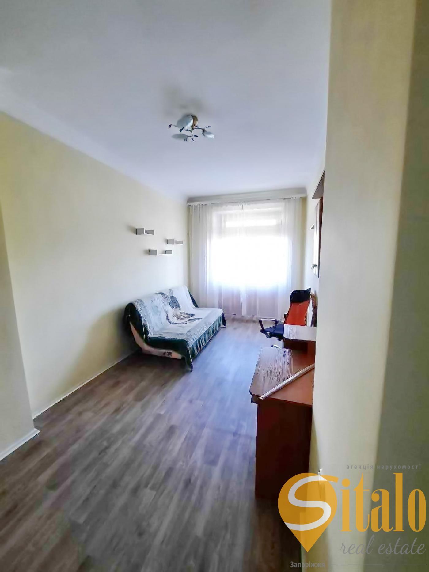 Продаж 2-кімнатної квартири 55 м², Соборний просп.