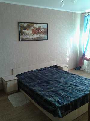 2-кімнатна квартира подобово 48 м², Попова пров.
