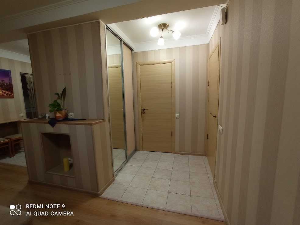 Продажа 1-комнатной квартиры 32.6 м², Оболонский просп., 37