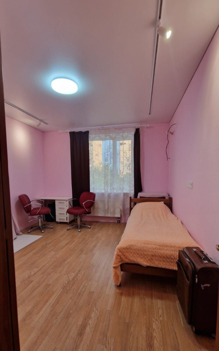Оренда 2-кімнатної квартири 70 м², Аляб'єва вул.