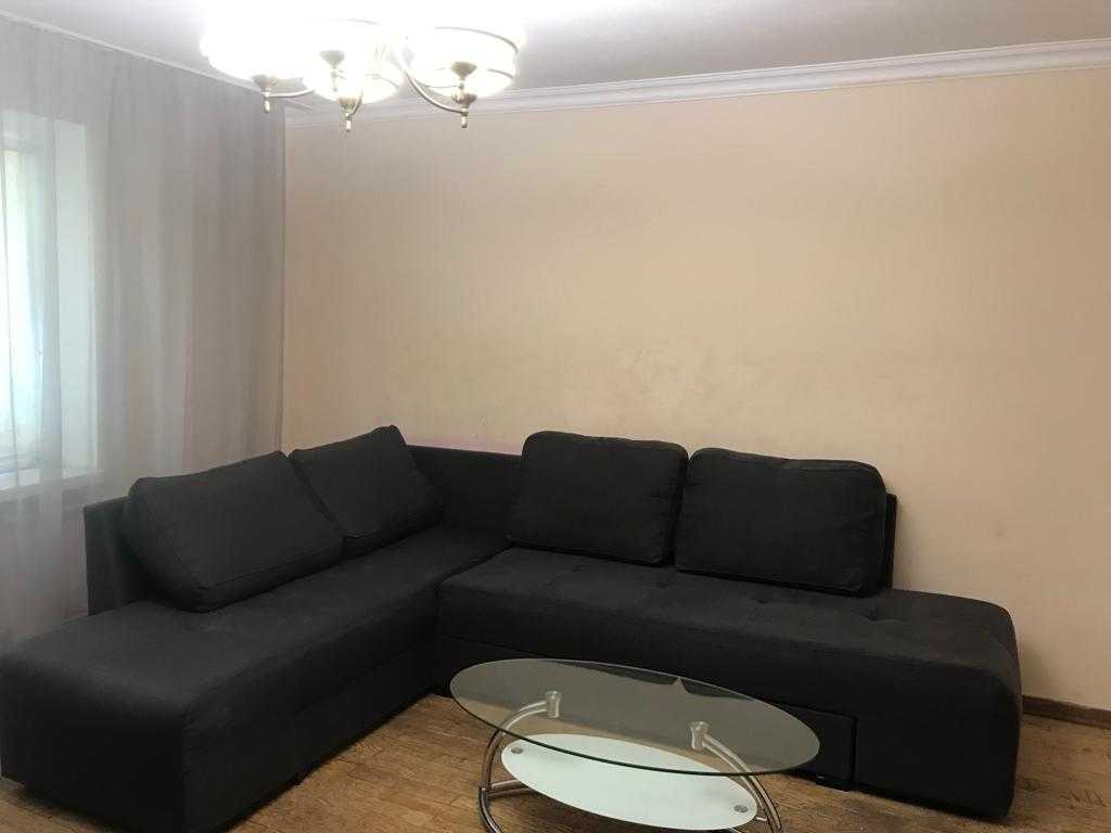 Продажа 4-комнатной квартиры 80 м², Академика Навашина ул., 11