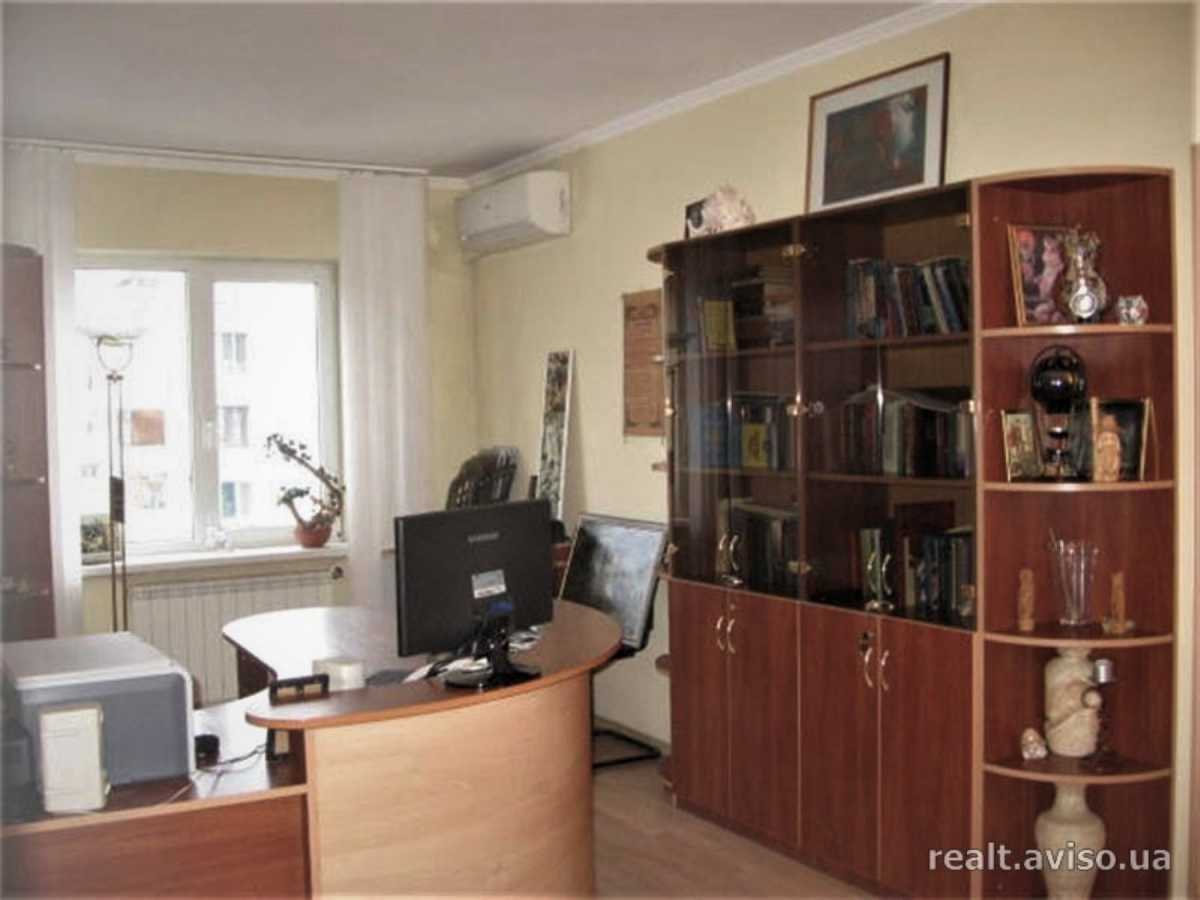 Оренда 3-кімнатної квартири 74 м², Правди просп., 70А