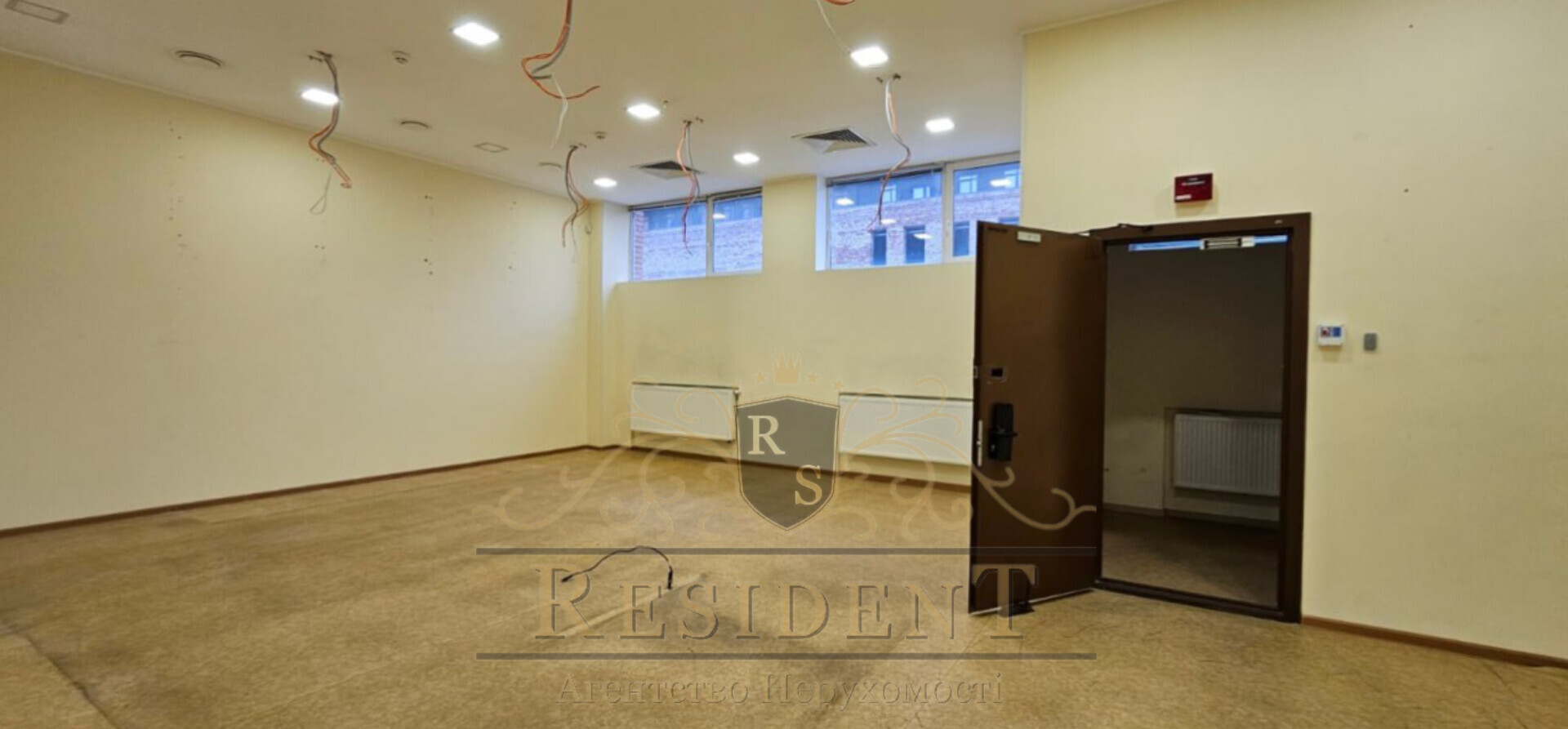Аренда коммерции 221 м², Павла Ниринберга ул., 10