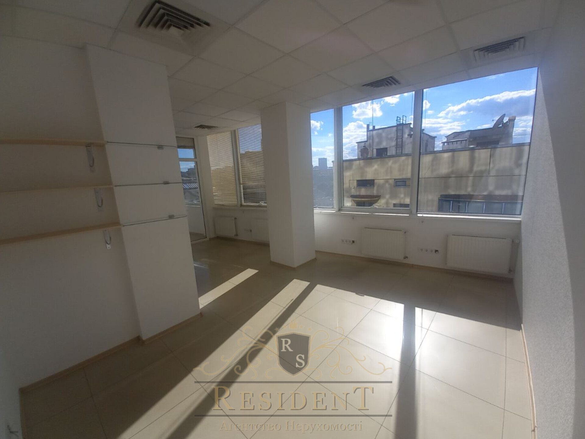 Аренда коммерции 104 м², Глинки ул., 1