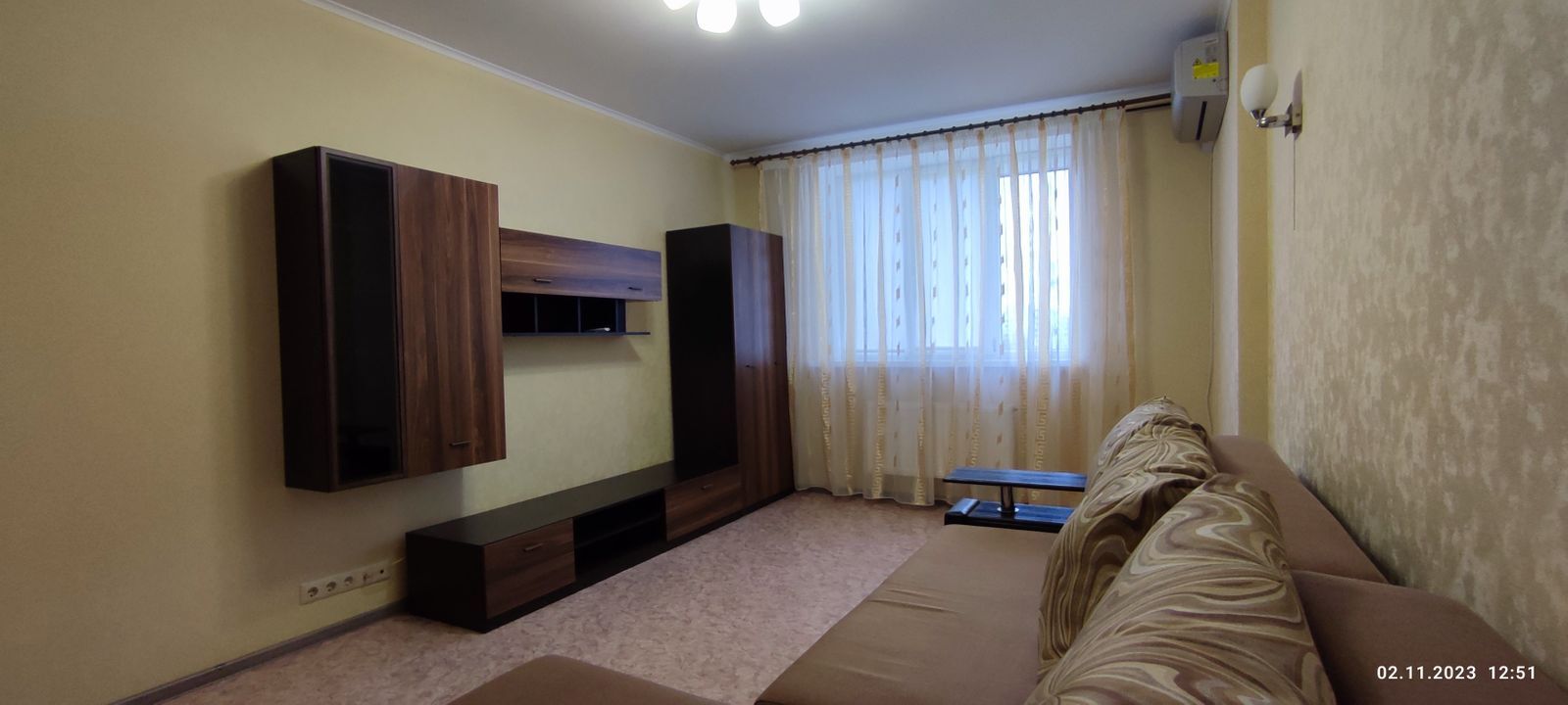 Продажа 1-комнатной квартиры 50.3 м²