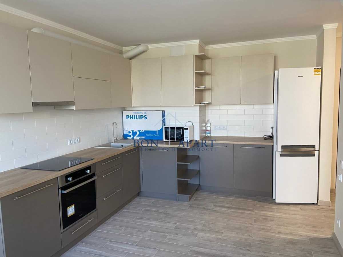 Продажа 3-комнатной квартиры 68 м², Евгения Сверстюка ул., 6А