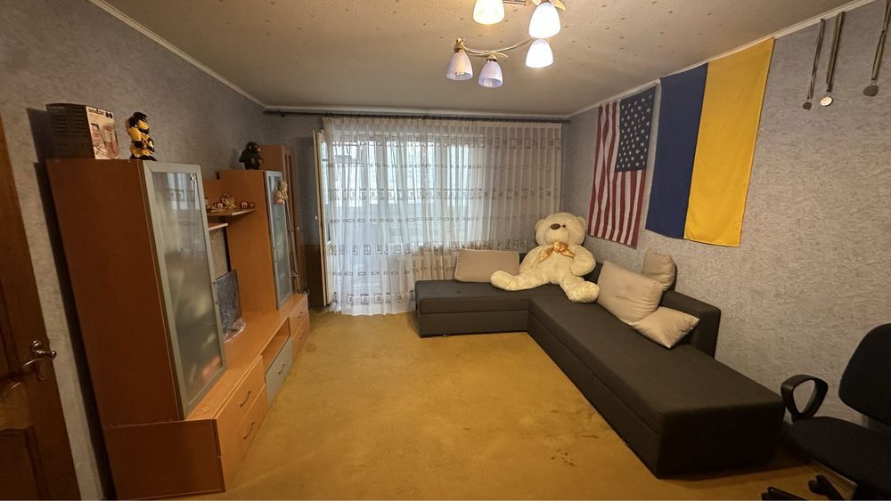 Продажа 3-комнатной квартиры 105 м²