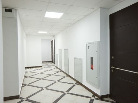 Продаж 2-кімнатної квартири 56 м²