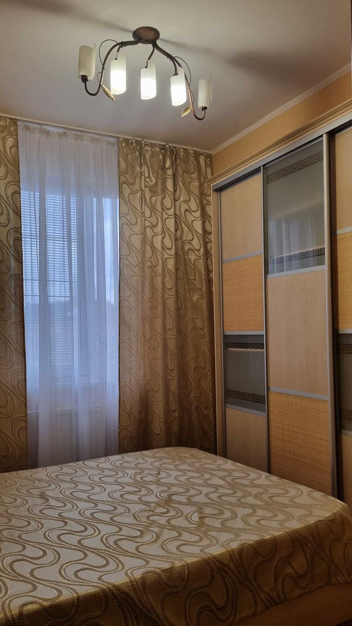 Продаж 2-кімнатної квартири 53 м²