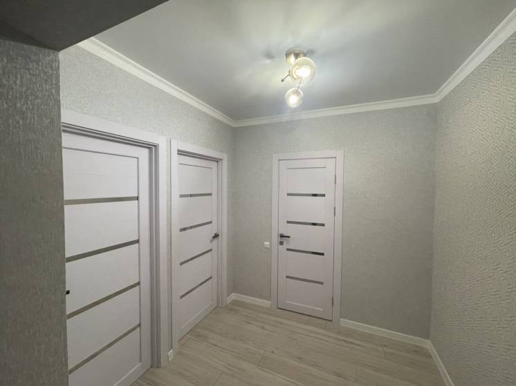 Продаж 1-кімнатної квартири 46 м²