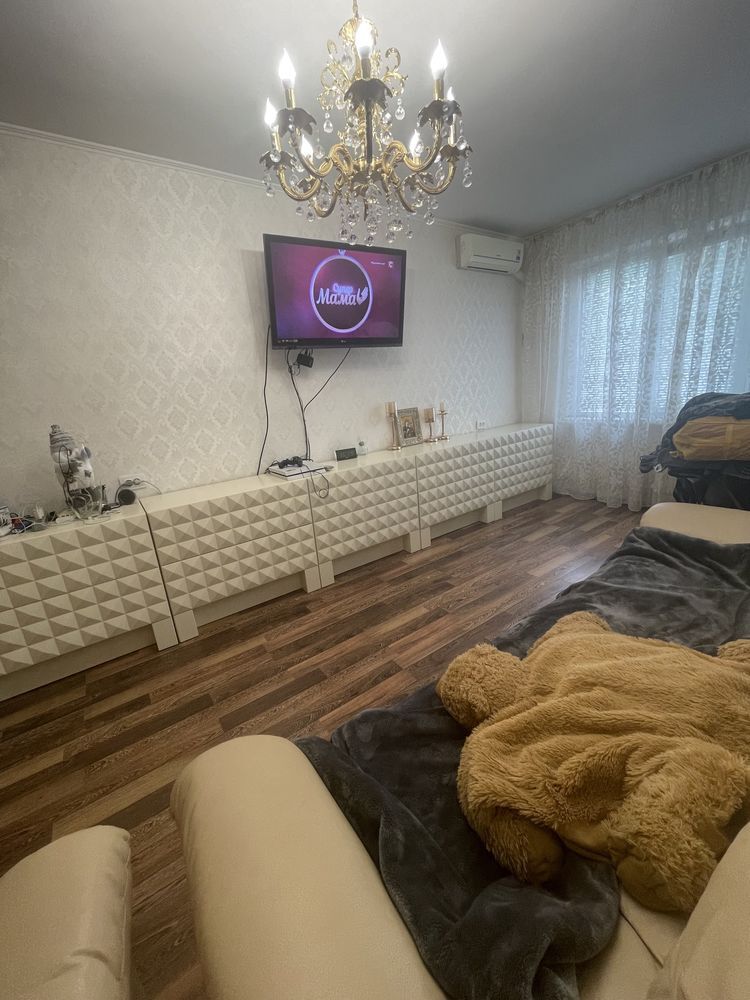 Продажа 3-комнатной квартиры 65 м²