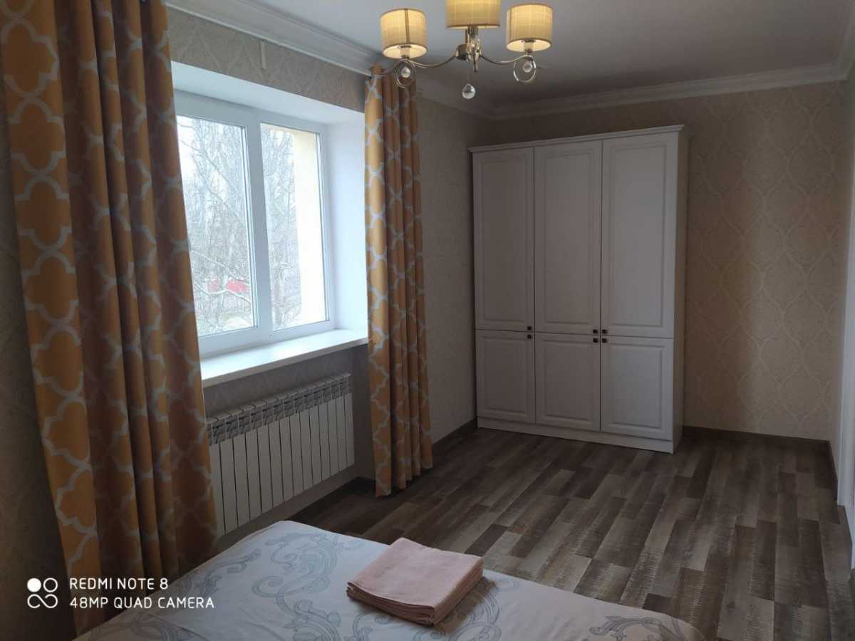 2-кімнатна квартира подобово 42 м², Ушакова просп., 68