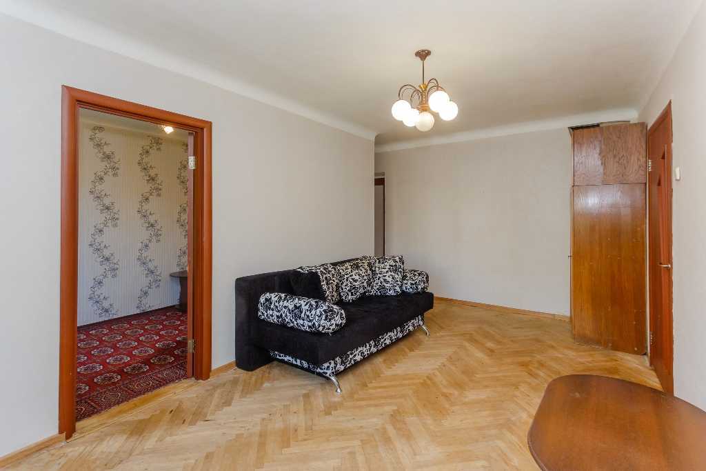 Продажа 3-комнатной квартиры 56 м², Ивана Неходы ул., 3