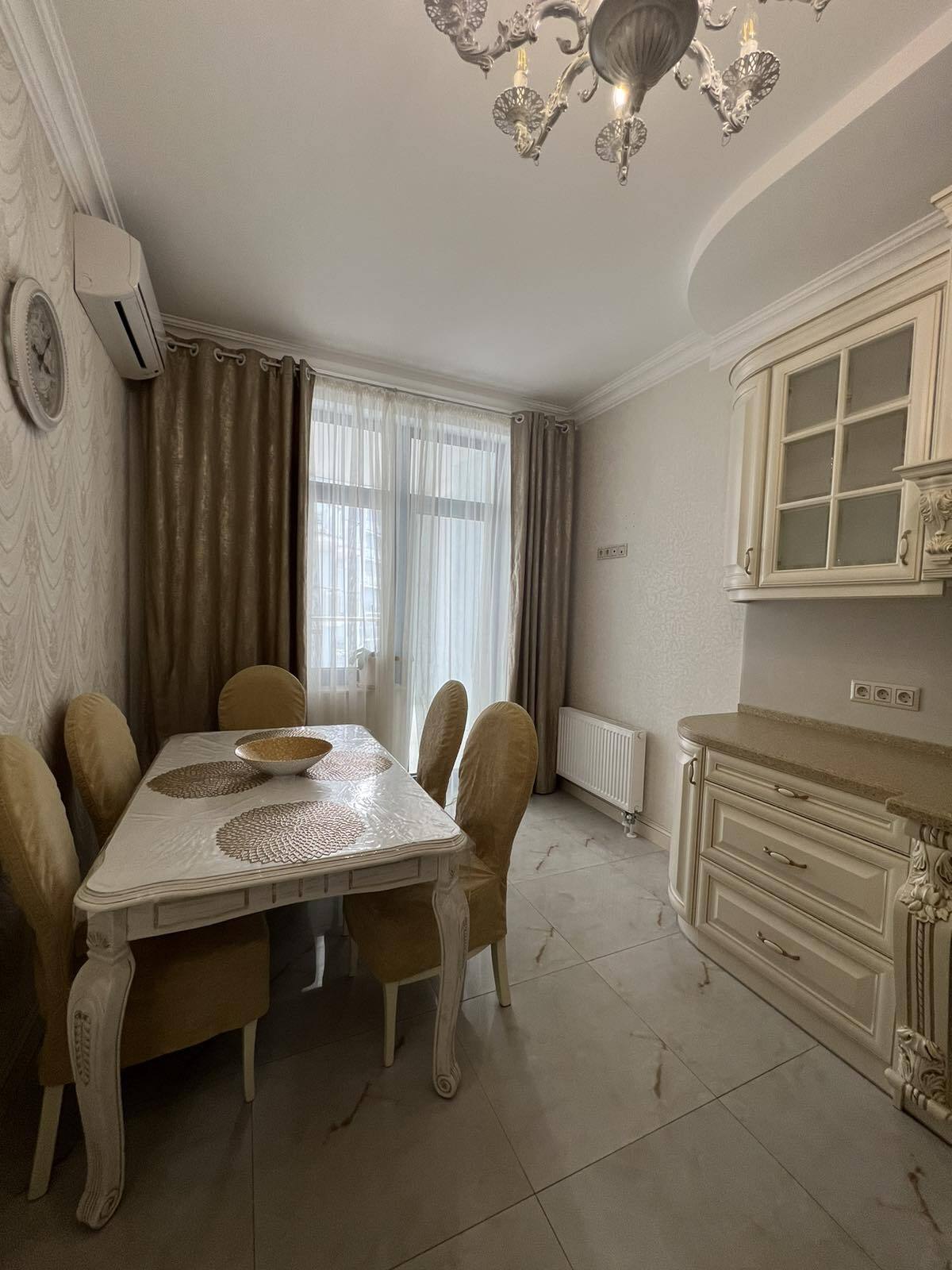 Оренда 3-кімнатної квартири 110 м², Ванный пров., 1А