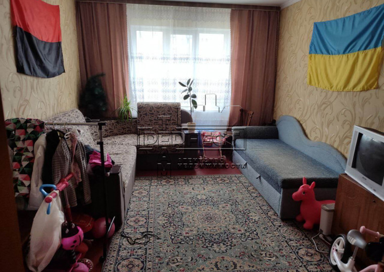 Продаж 3-кімнатної квартири 73 м², Тростянецька вул., 6