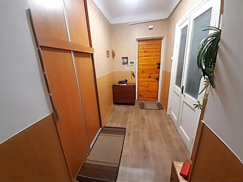 Продаж 2-кімнатної квартири 58 м², Еврейская вул., 36