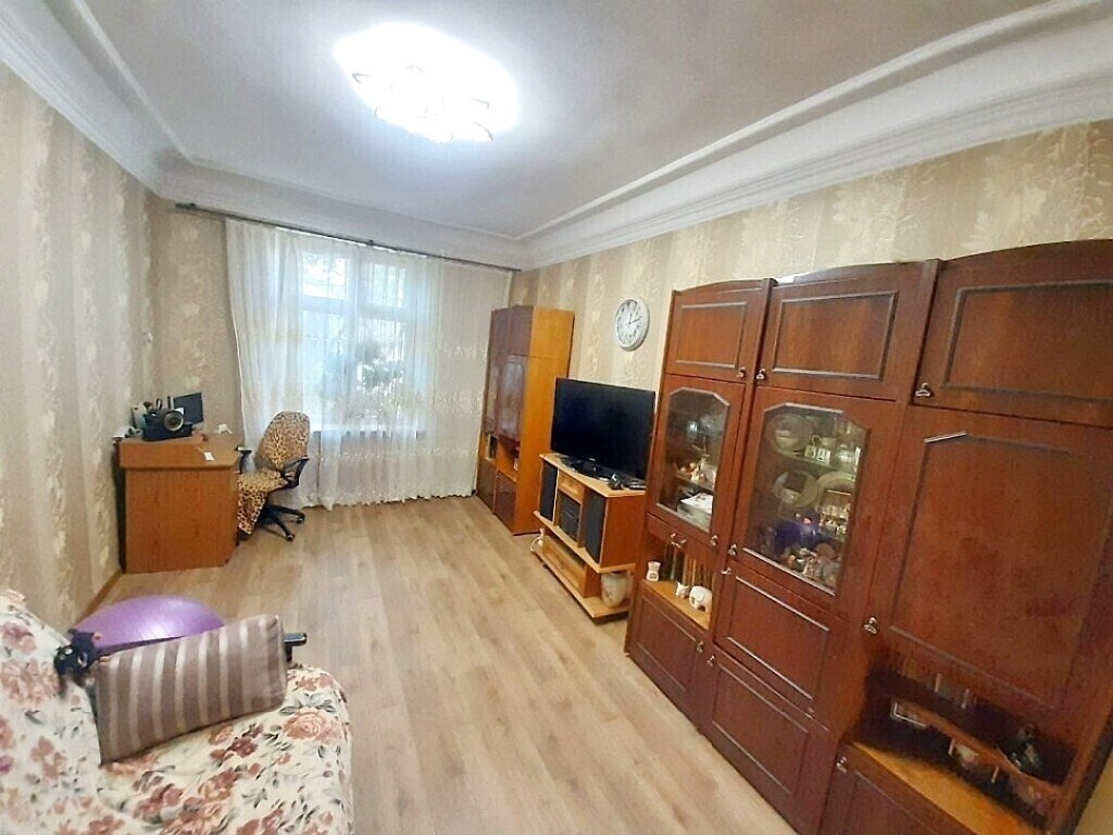 Продаж 2-кімнатної квартири 58 м², Еврейская вул., 36