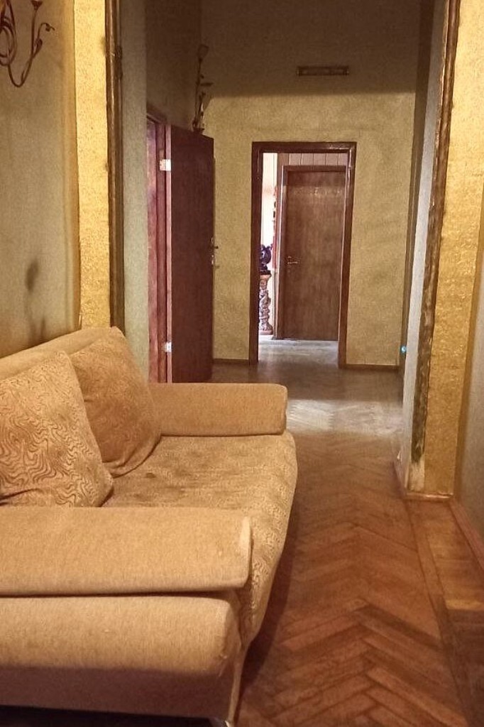 Продаж 5-кімнатної квартири 200 м², Новосельского вул., 79