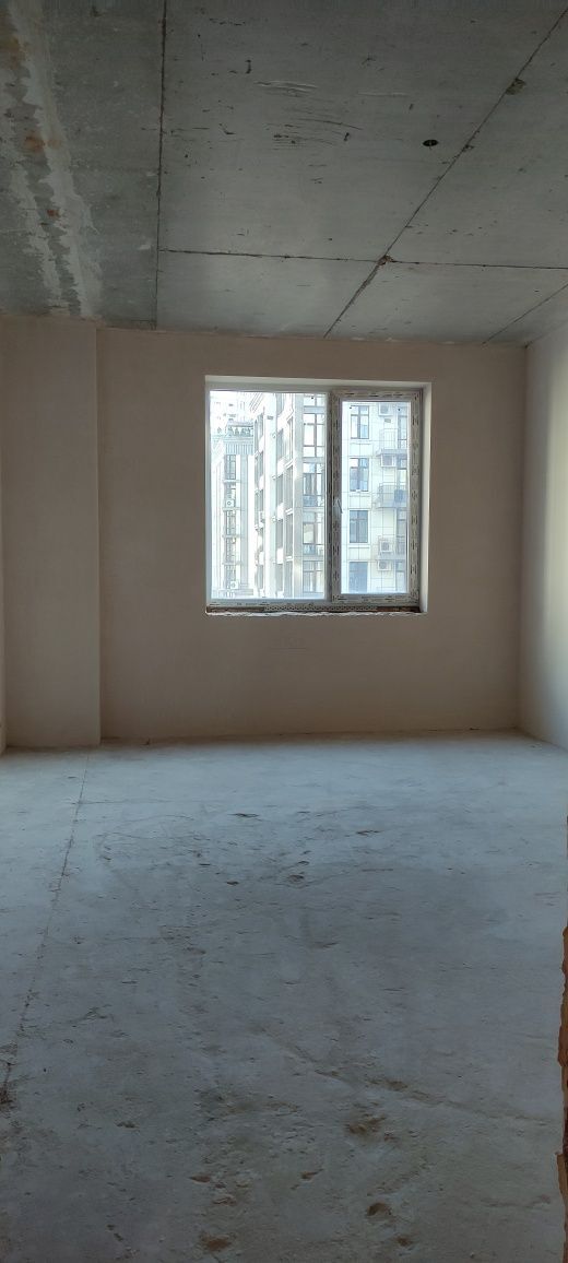 Продажа 1-комнатной квартиры 64 м²