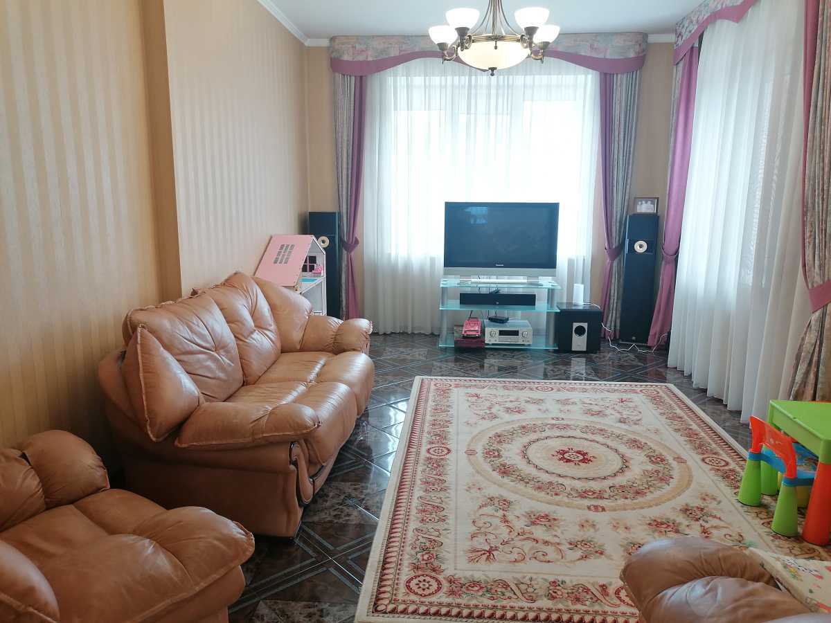 Продажа дома 350 м², Диканьский пер.