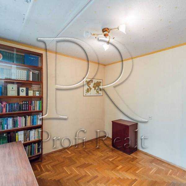 Продажа 3-комнатной квартиры 97 м², Анны Ахматовой ул., 13Б