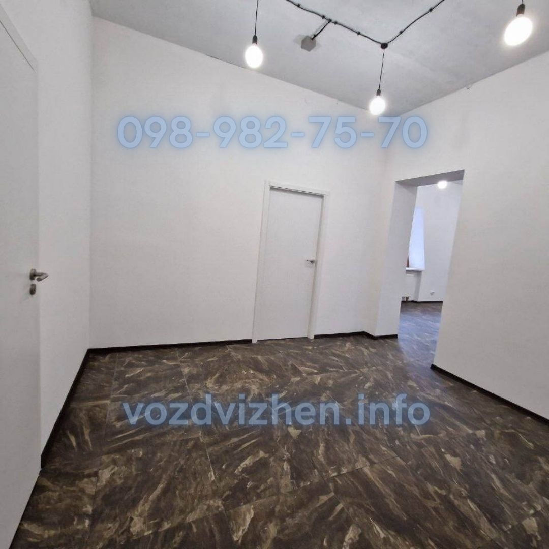Продажа 3-комнатной квартиры 146 м², Воздвиженская ул., 22