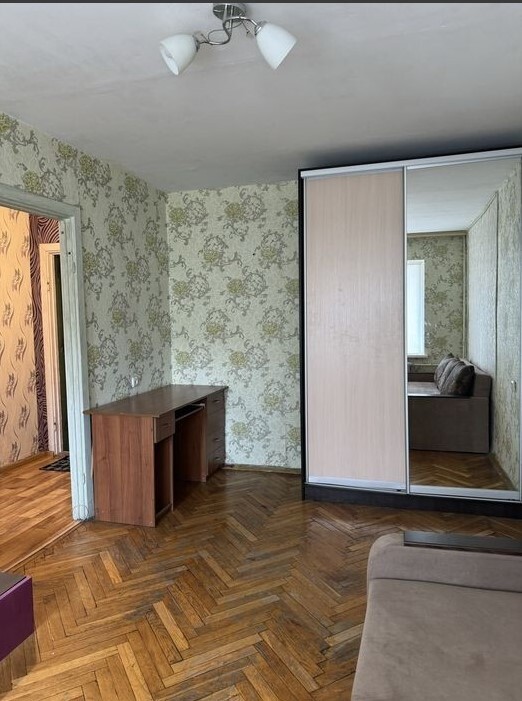 Продаж 1-кімнатної квартири 32 м², Маршала Рокосовського просп., 7