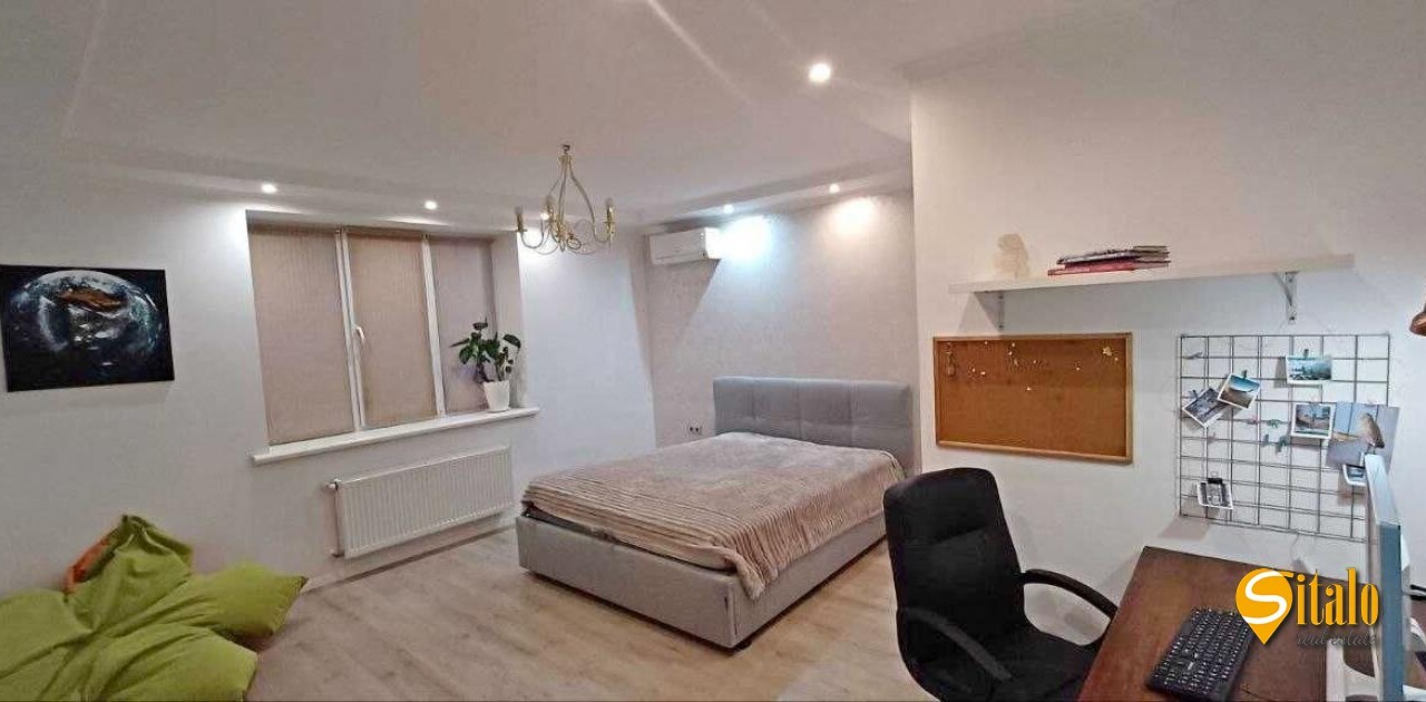 Продаж 2-кімнатної квартири 64 м²