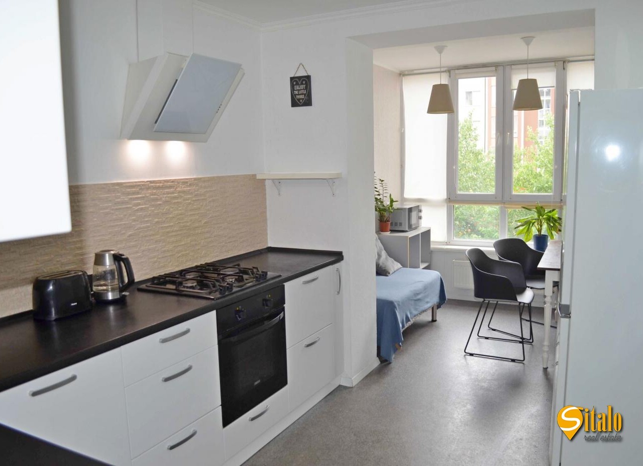 Продаж 2-кімнатної квартири 64 м²