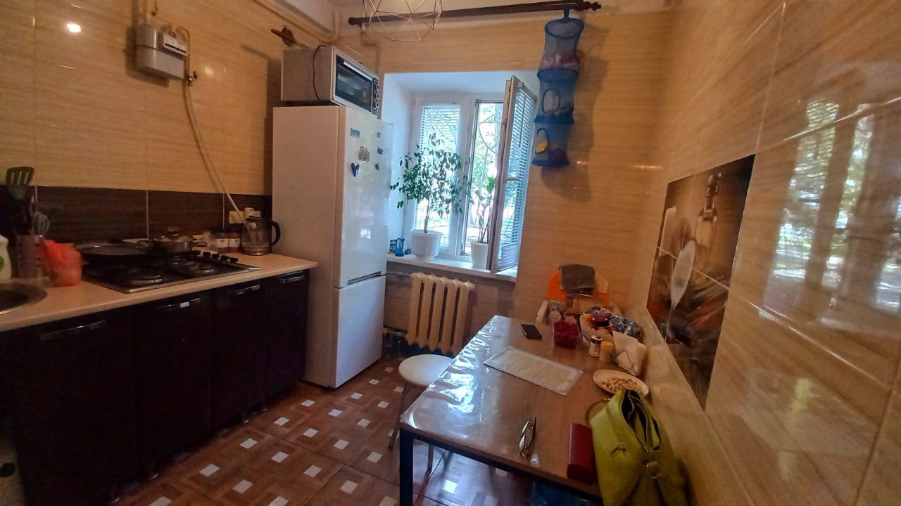 Продаж 1-кімнатної квартири 30 м², Кузнецова Капитана вул., 93