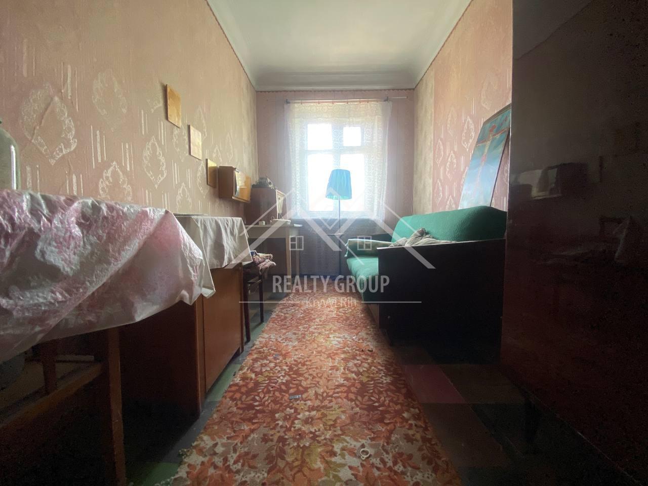 Продажа 3-комнатной квартиры 52 м², Кропивницкого ул.