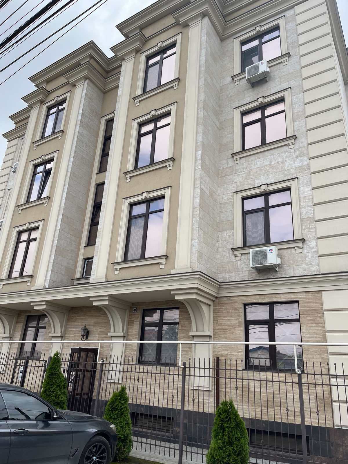 Продаж 3-кімнатної квартири 108 м², Толбухина вул., вул.131