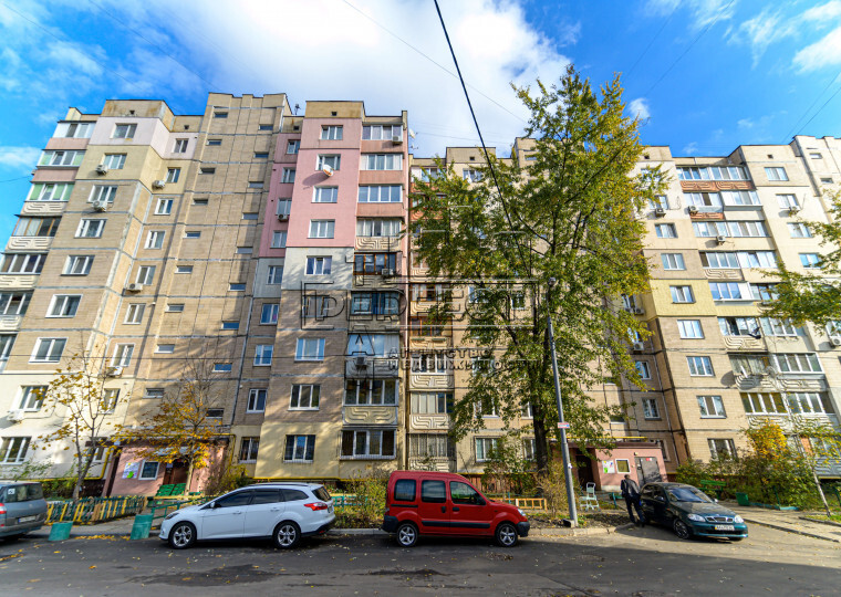 Продажа 2-комнатной квартиры 52 м², Николая Бажана просп., 5А