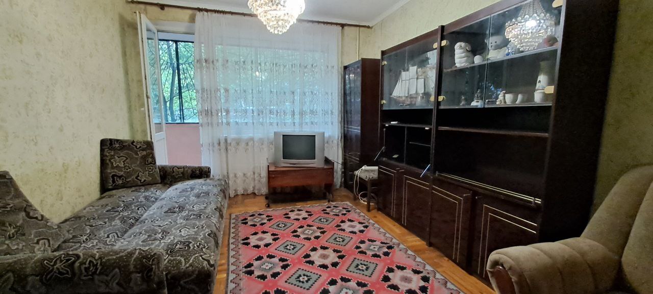 Оренда 1-кімнатної квартири 32 м², Валентинівська вул.