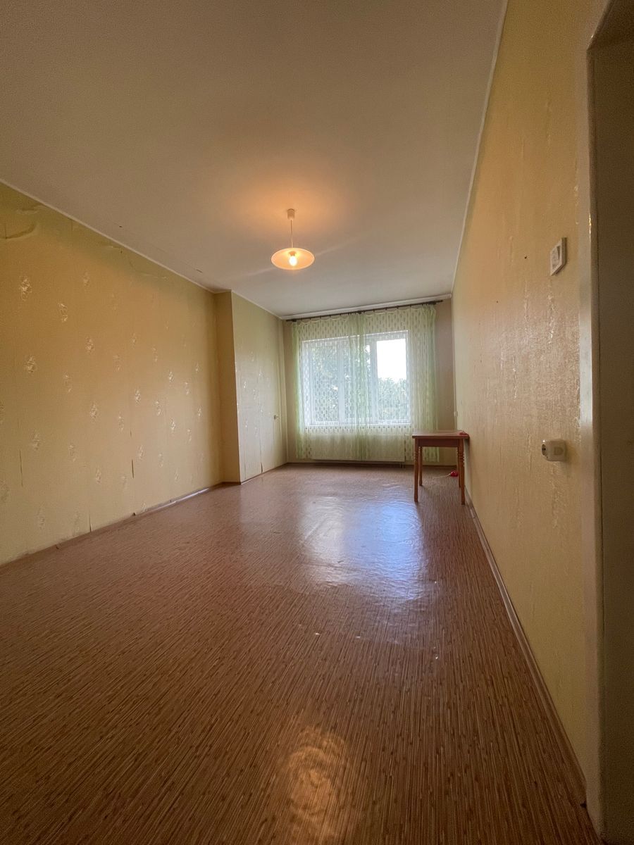 Продаж 2-кімнатної квартири 65 м²
