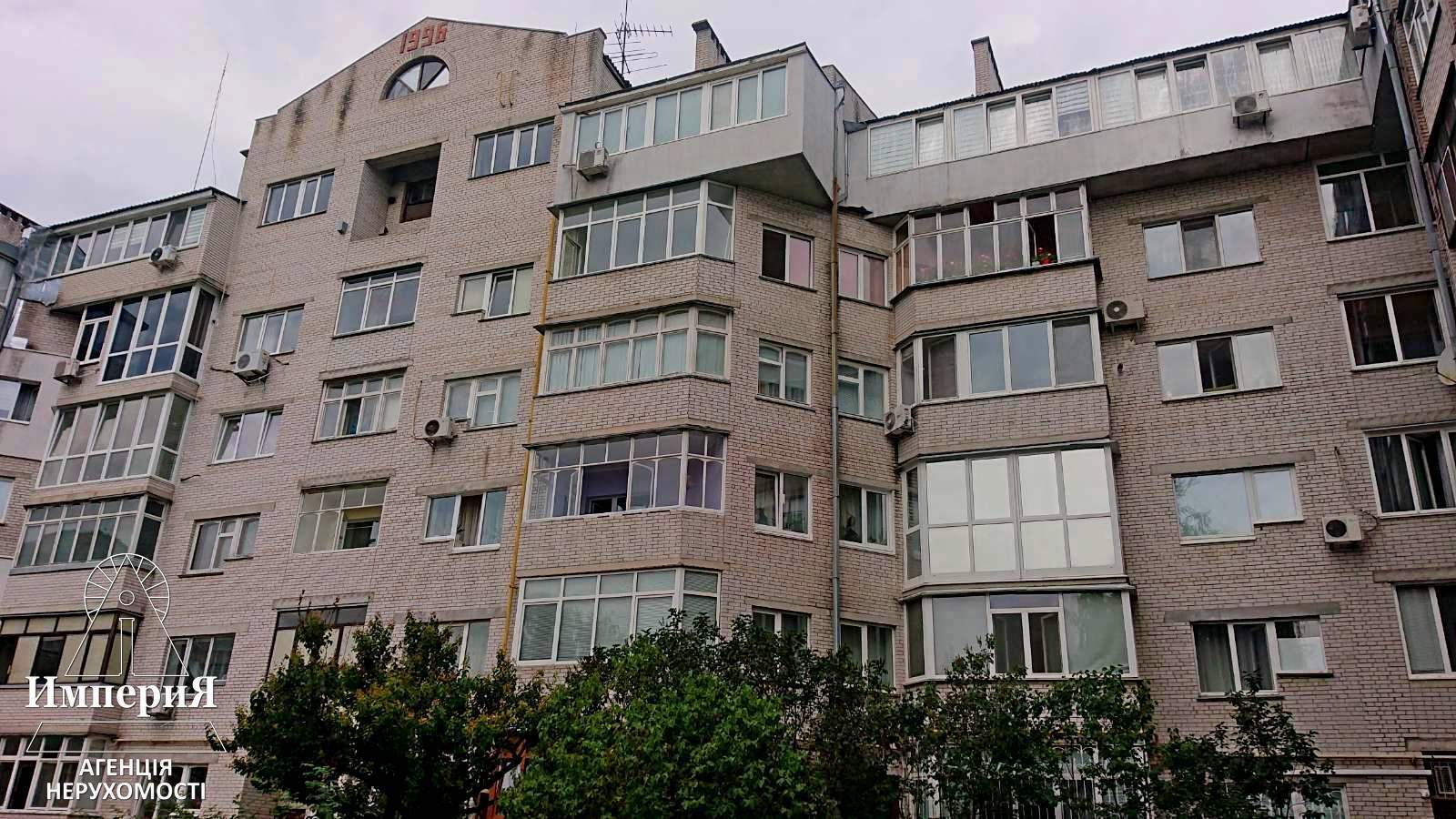 Продажа 3-комнатной квартиры 91.6 м², Александрийский бул., 99